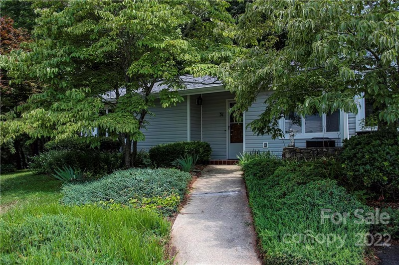 31 Hollybrook Drive