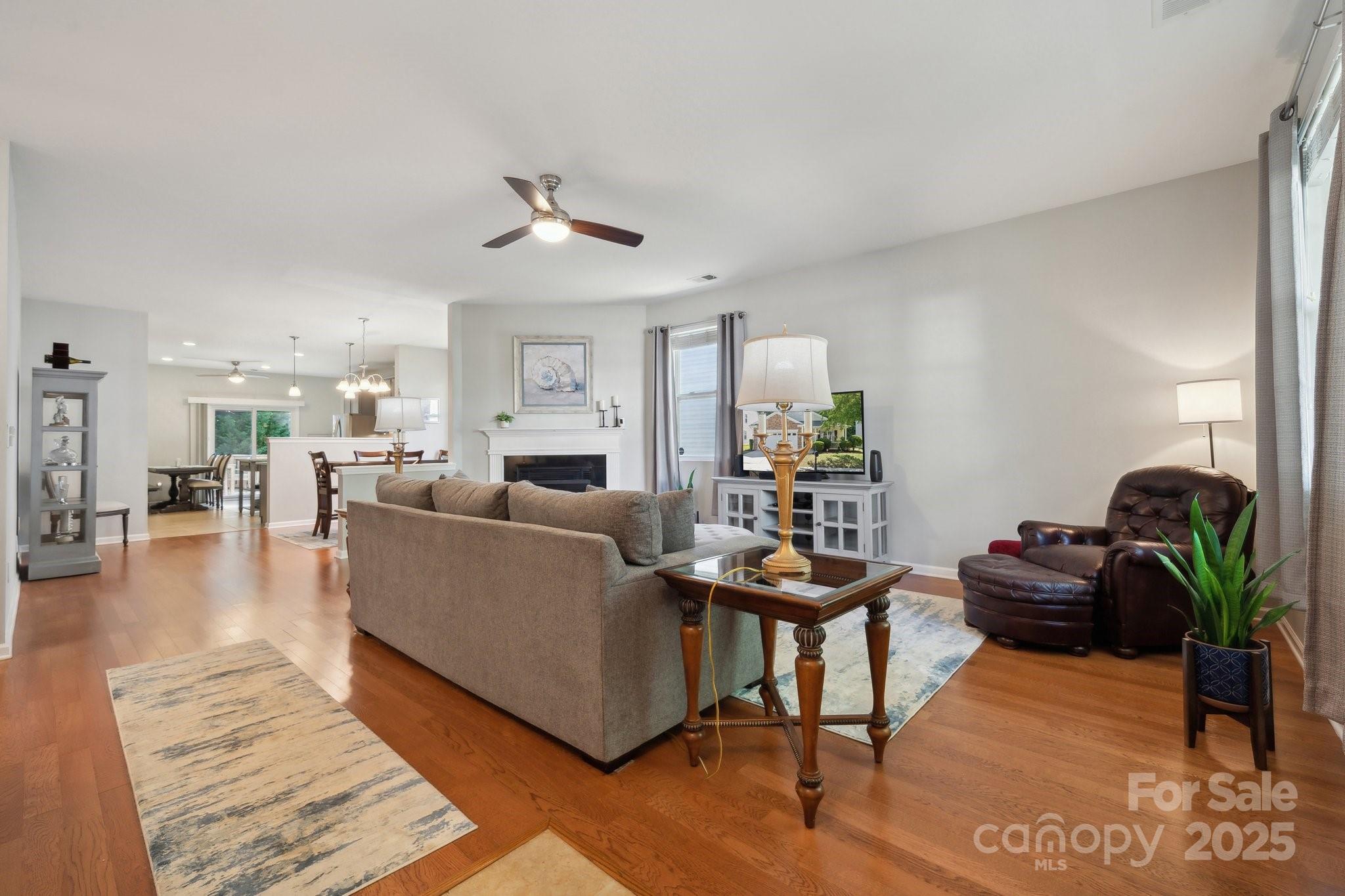 Property image 3 of 1622 Candlewood Ridge Lane in Matthews Grove, Matthews, NC 28105