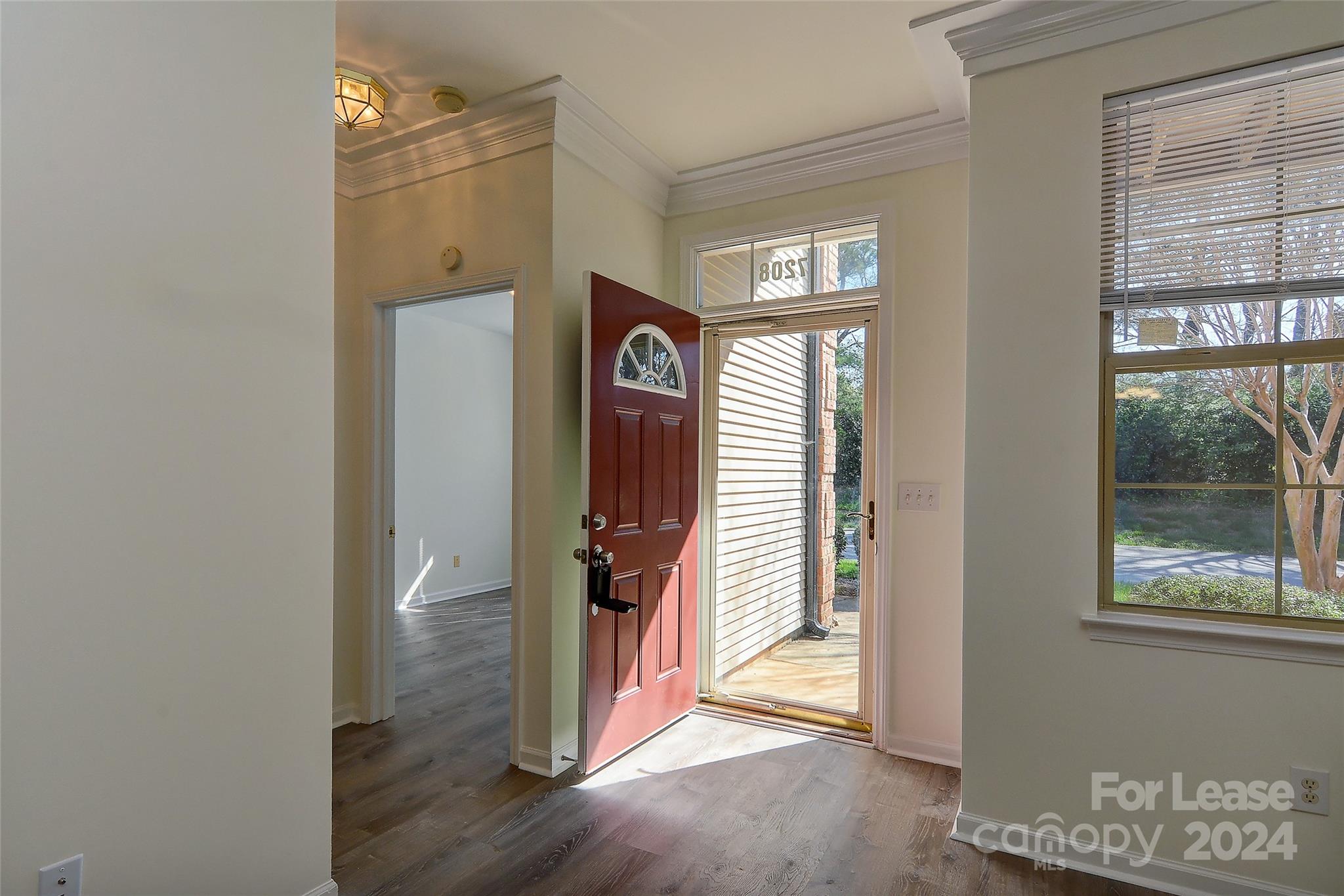 Property image 4 of 7208 Michaels Landing Drive in Michaels Landing, Charlotte, NC 28262