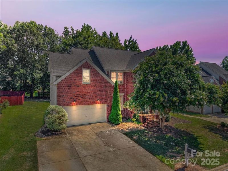 Mallard Creek, Greer Community