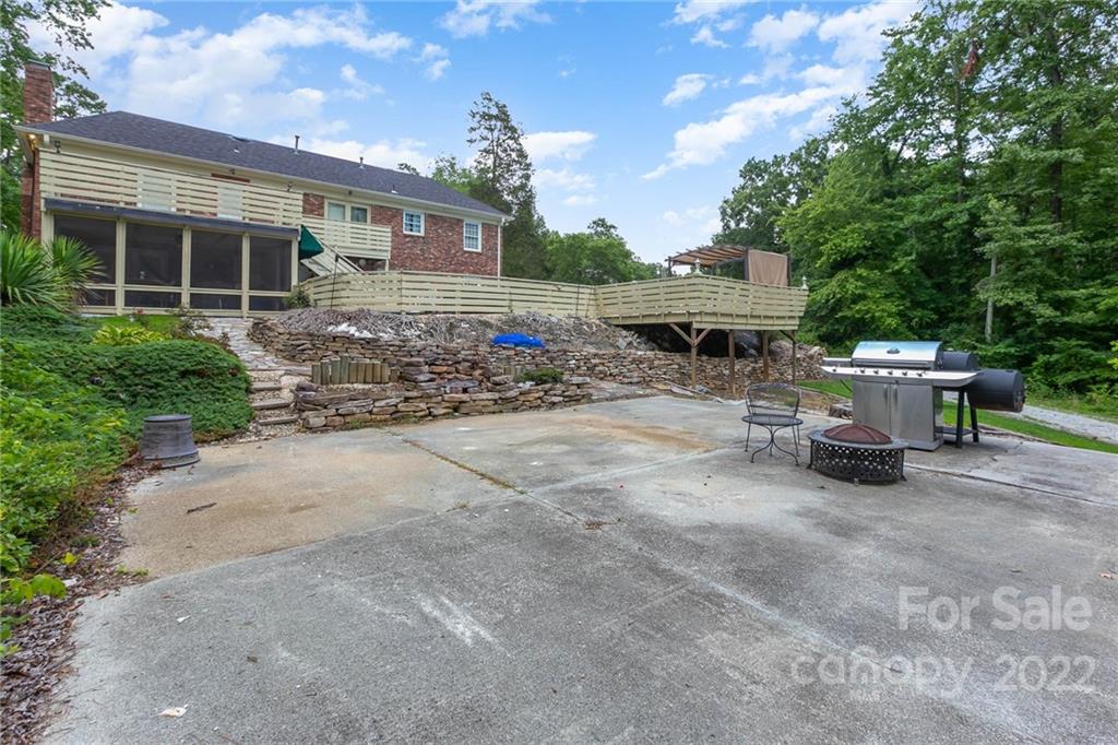 Property image 3 of 104 Cedarwood Circle in Westcliffe, Salisbury, NC 28147