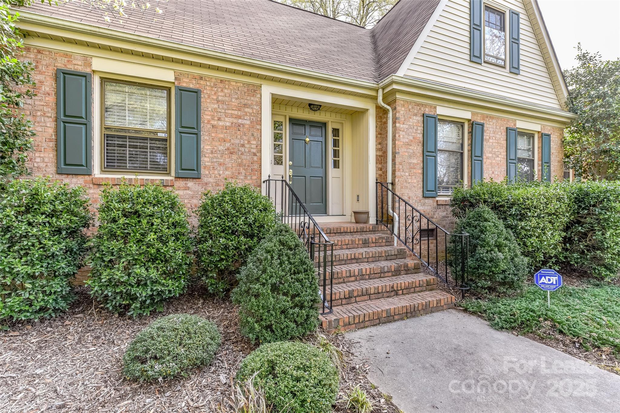 Property image 3 of 6219 Gothic Court in Sharon Hills, Charlotte, NC 28210