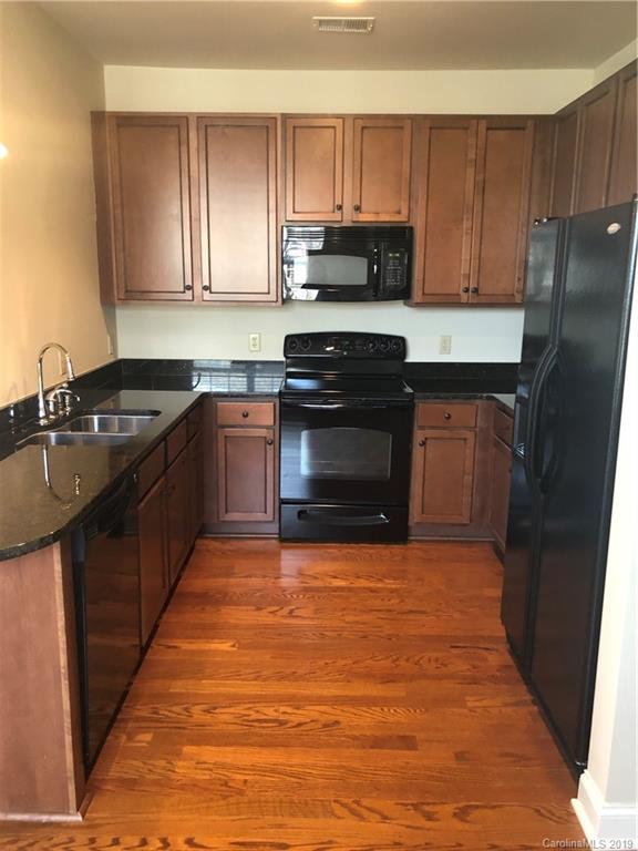 Property image 5 of 121 Irving Avenue in Legacy Village, Mooresville, NC 28117
