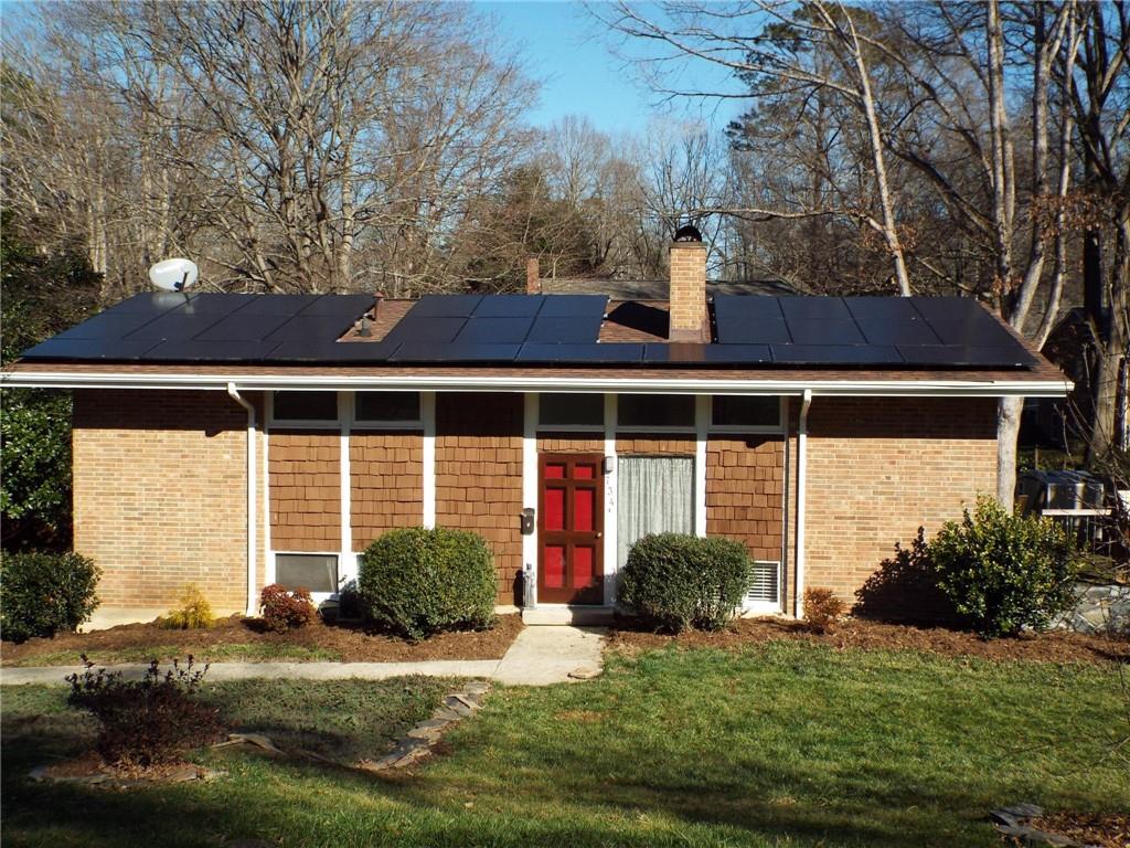 Property image 2 of 734 9th Street in Oakwood Terrace, Hickory, NC 28601