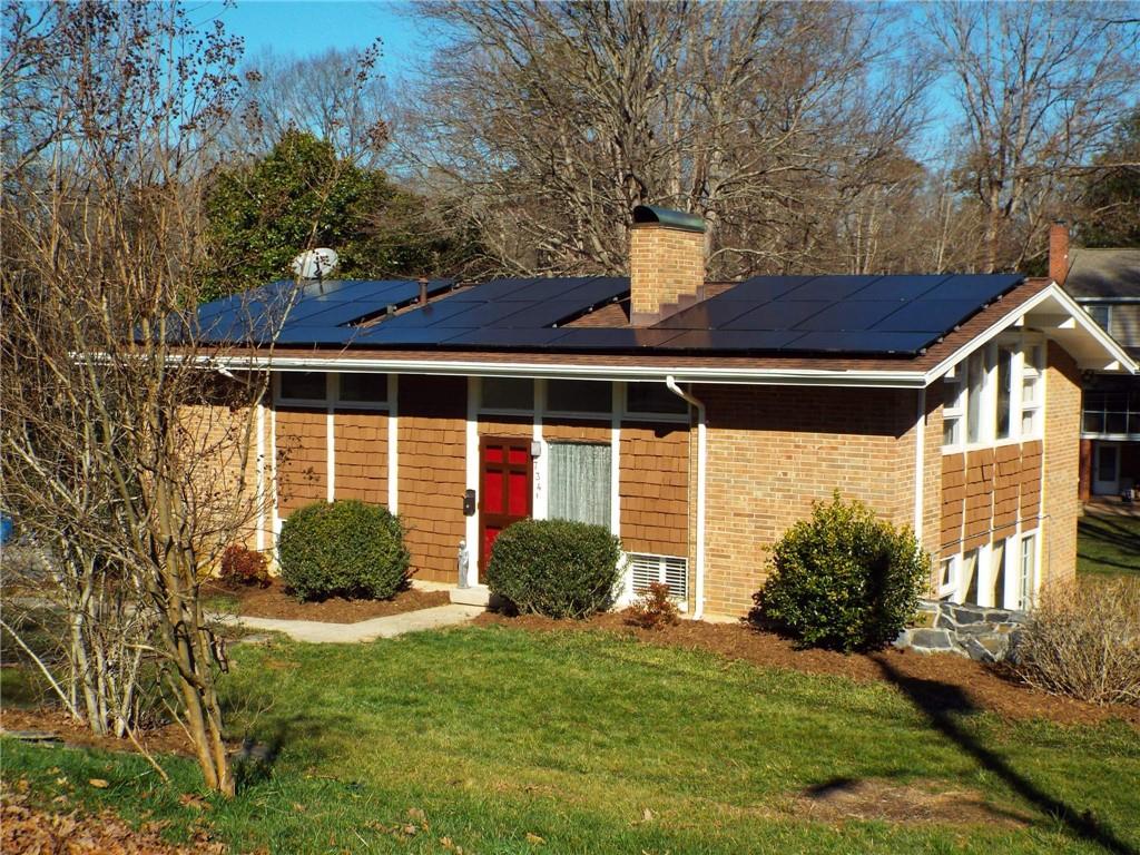 Property image 3 of 734 9th Street in Oakwood Terrace, Hickory, NC 28601