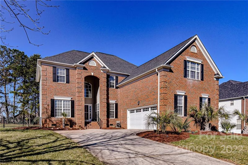 143 Longboat Road