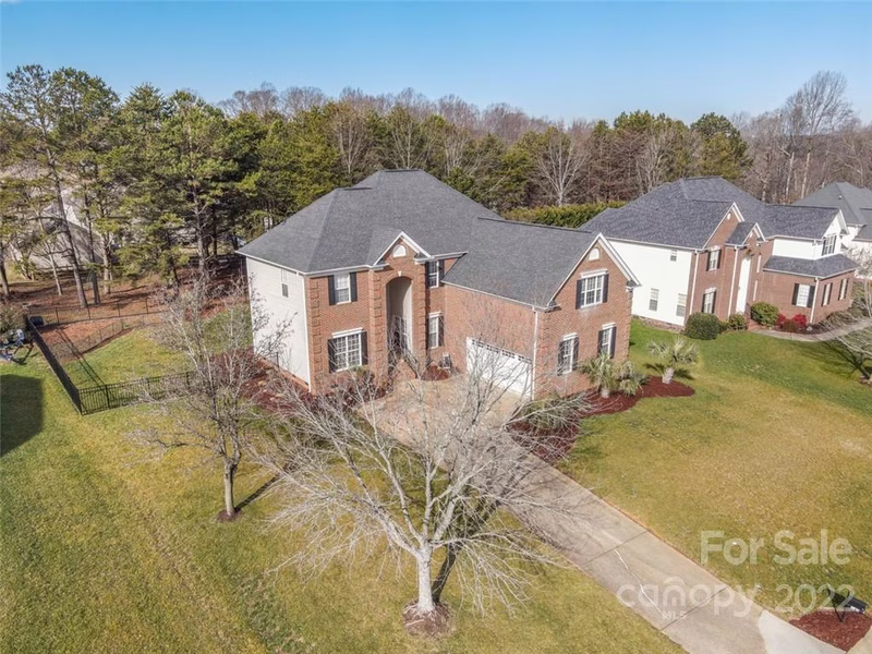 Property image 3 at 143 Longboat Road, Mooresville, NC 28117
