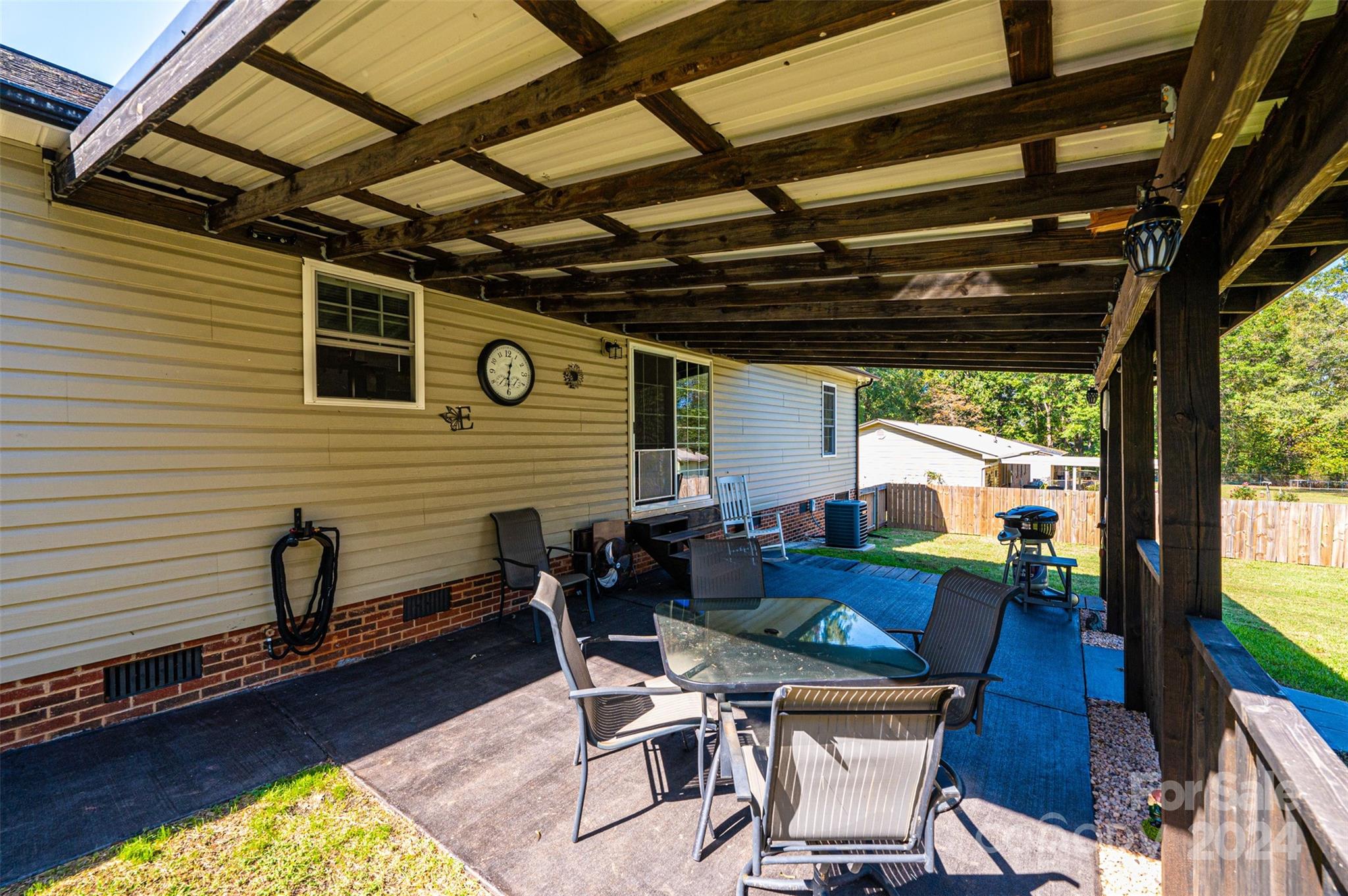 Property image 5 of 515 W Main Street in Carolina Terraces, Maiden, NC 28650