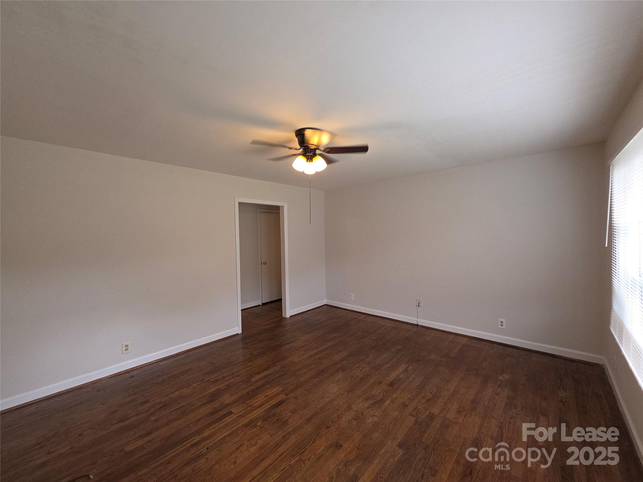 Property image 2 of 3721 Driftwood Drive in Winterfield, Charlotte, NC 28205