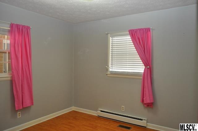 Property image 3 of 1611 Oakmont Drive in Oakmont, Lenoir, NC 28645