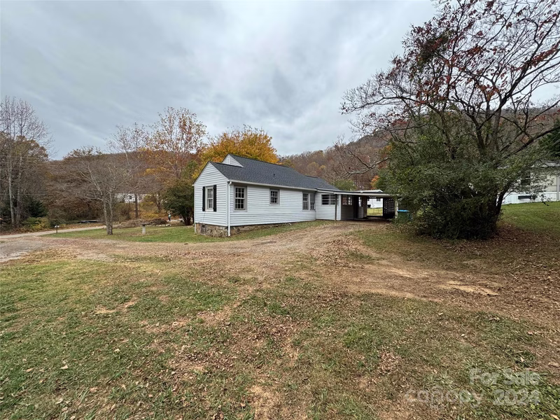 Property image 4 at 236 Northwest Avenue, Swannanoa, NC 28778