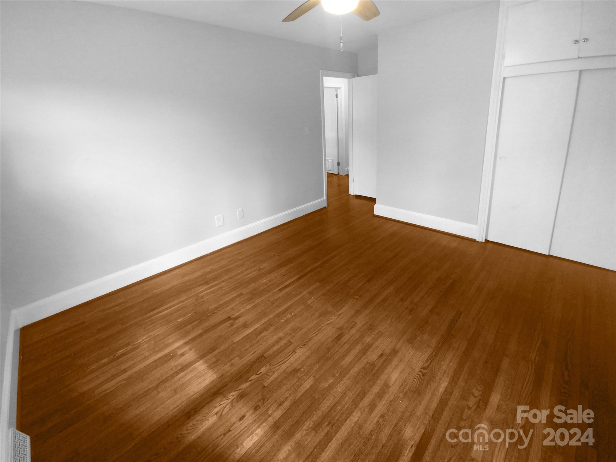Property image 5 of 2316 Kilborne Drive in Markham Village, Charlotte, NC 28205