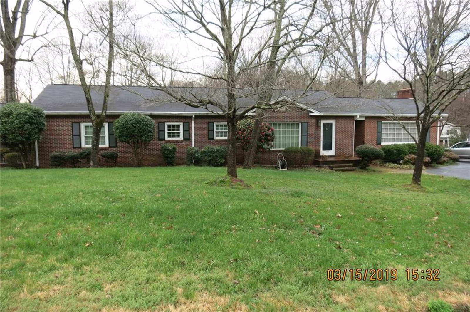 Property image 1 at 1414 Brentwood Drive, Newton, NC 28658