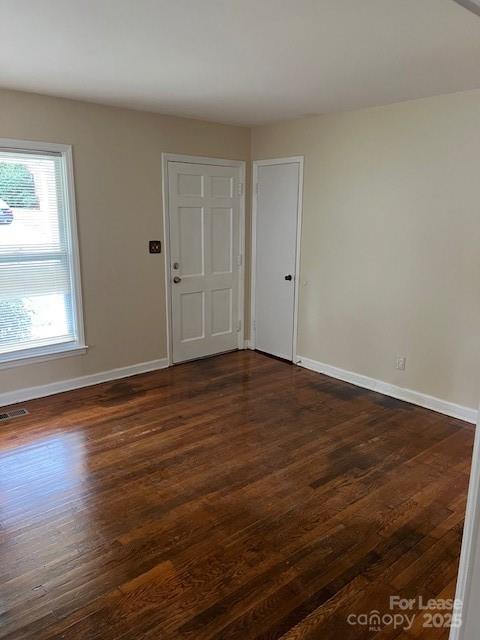 Property image 2 of 3526 Rosehaven Drive in Winterfield, Charlotte, NC 28205