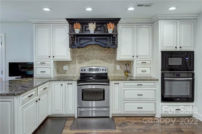 Property image 3 at 2814 Stockwood Drive, Gastonia, NC 28056
