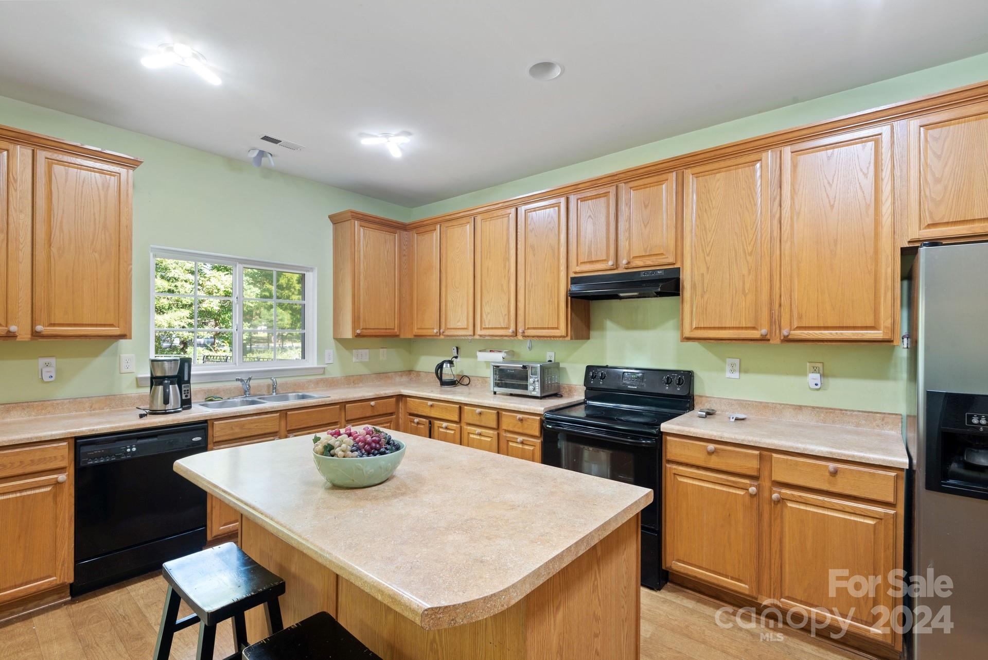 Property image 5 of 405 Waterlemon Way in St Johns Forest, Monroe, NC 28110