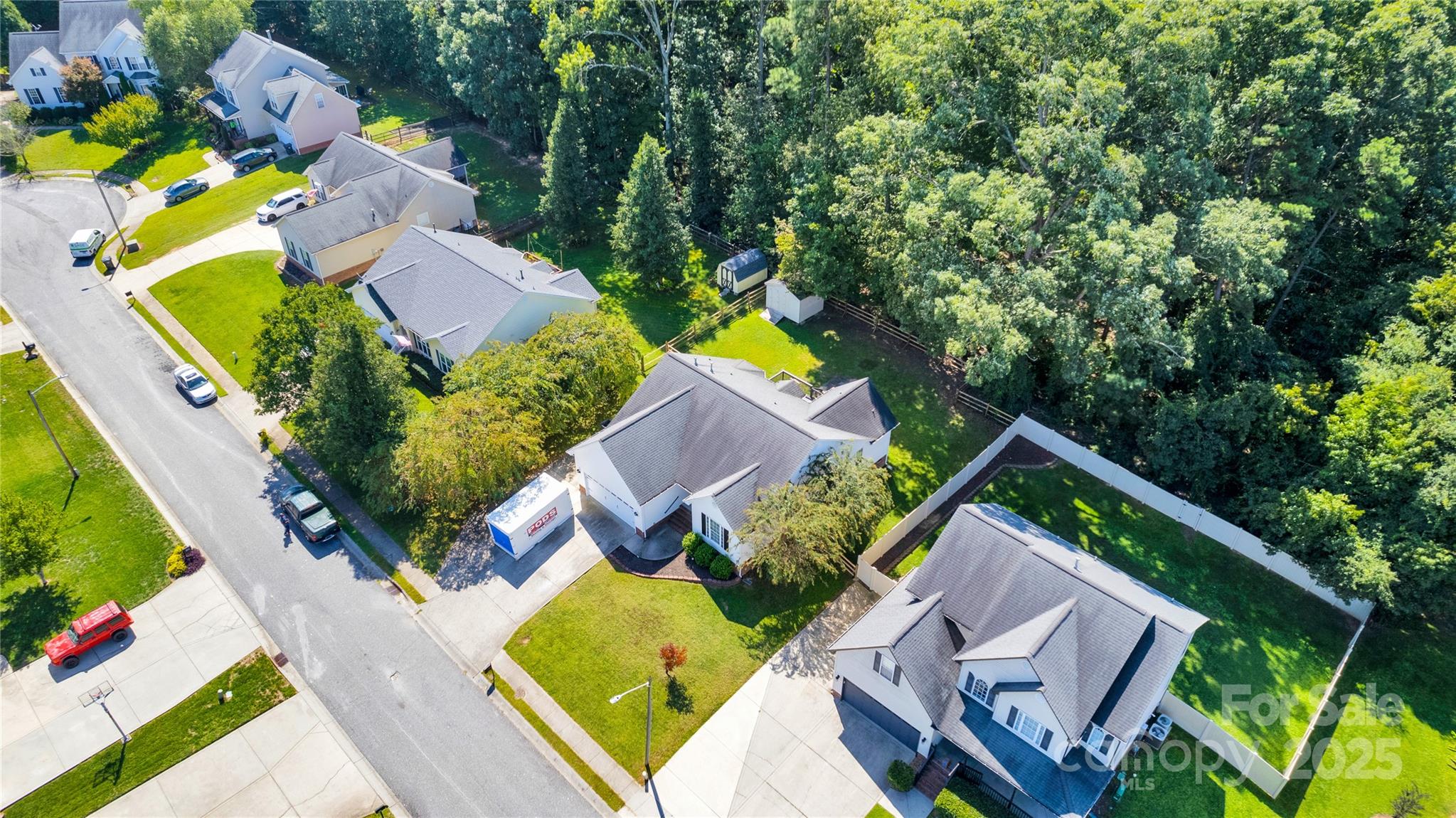 Property image 5 of 912 Carole Summey Drive in Summey Knoll, Dallas, NC 28034