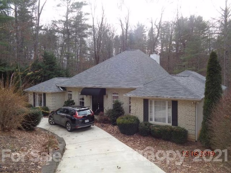 Property image 2 at 47 Mountain Lake Drive, Hendersonville, NC 28739