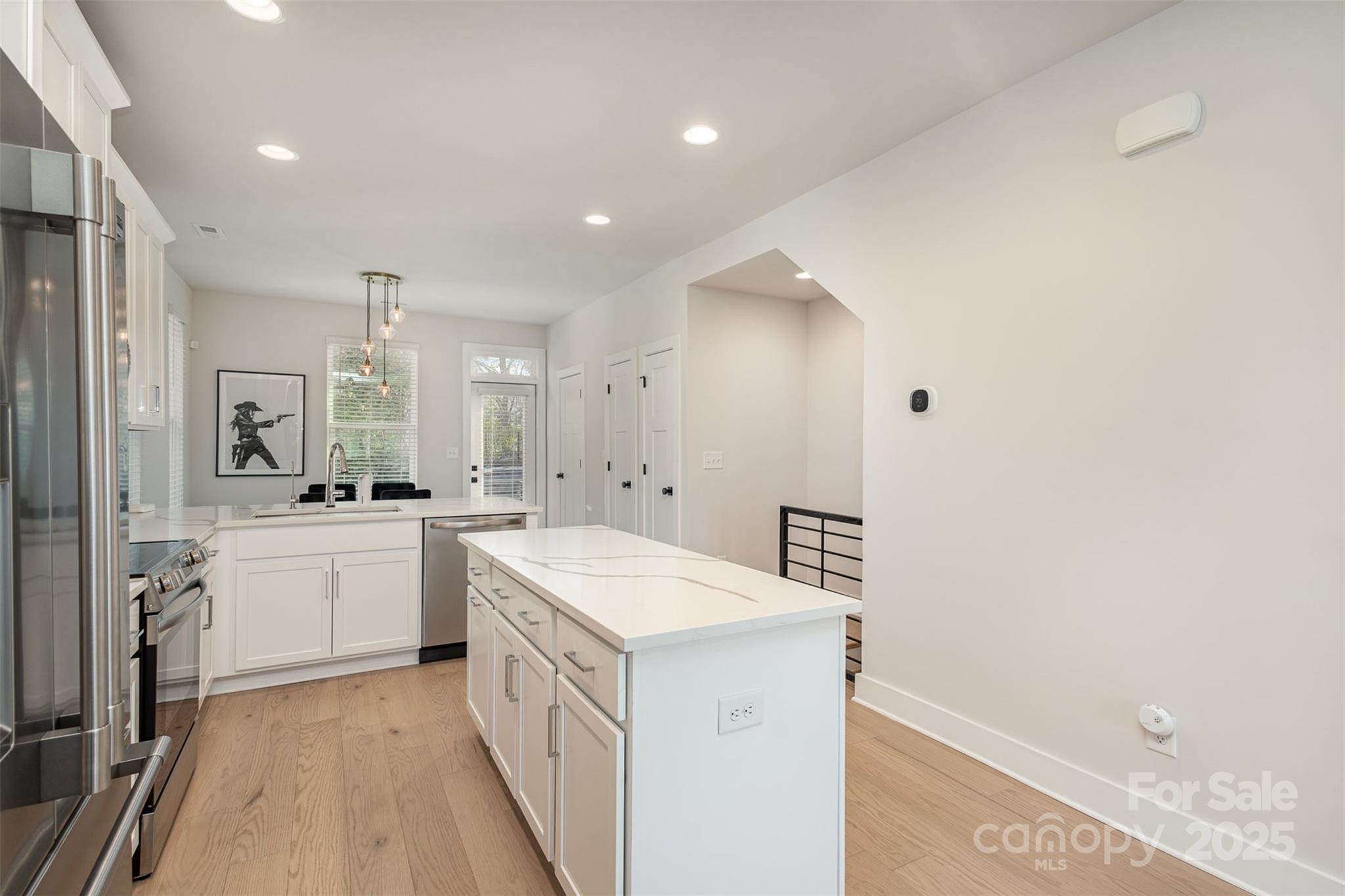 Property image 5 of 5048 York Park Lane in LOSO Terraces, Charlotte, NC 28217