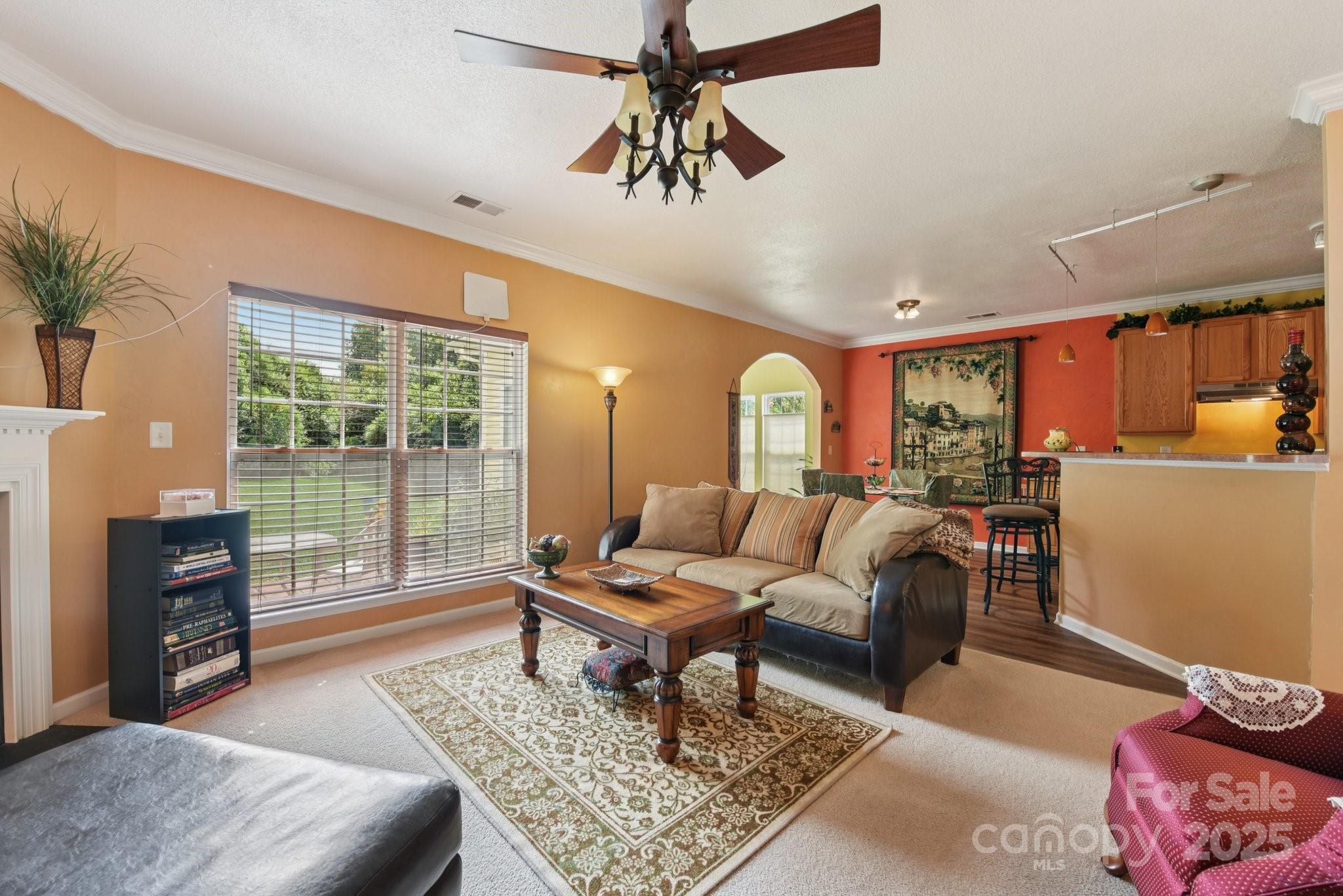 Property image 4 of 4008 Cascade Drive in Catawba Hills, Gastonia, NC 28056