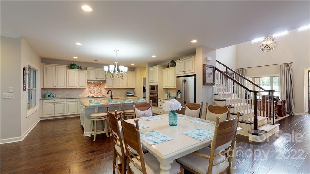 Property image 2 of 1004 Five Leaf Lane in Hollister, Waxhaw, NC 28173