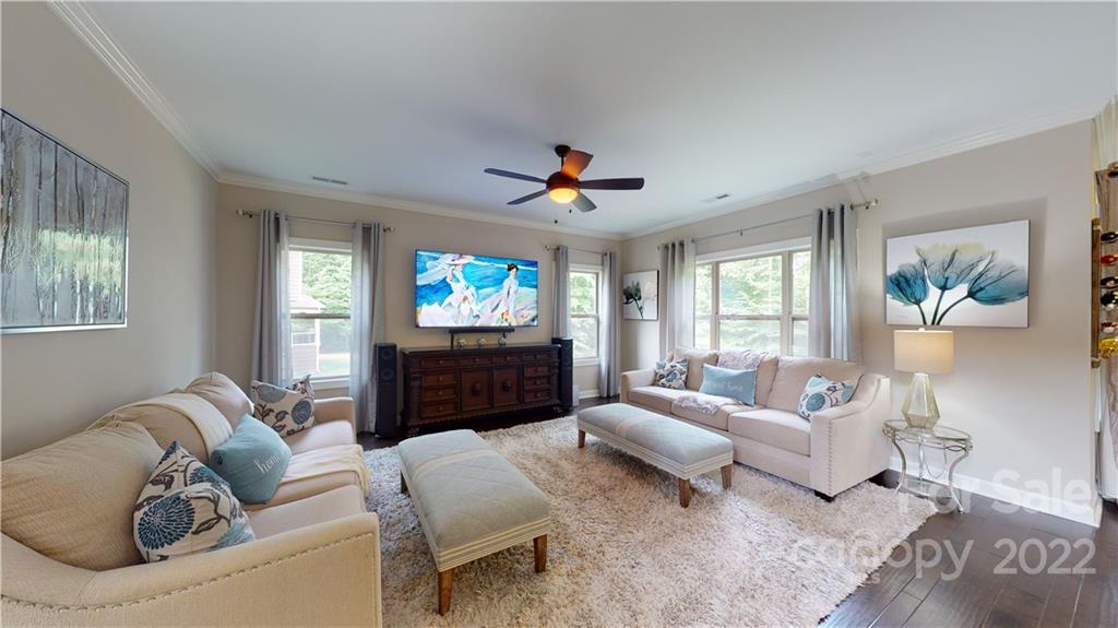 Property image 4 of 1004 Five Leaf Lane in Hollister, Waxhaw, NC 28173