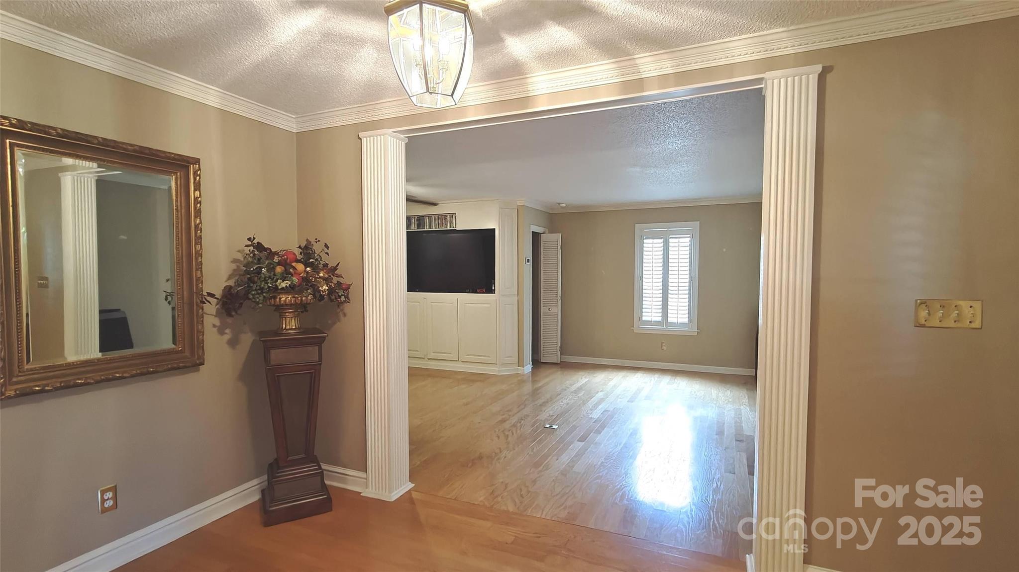Property image 2 of 422 Wildwood Drive in Corbin Hills, Salisbury, NC 28146