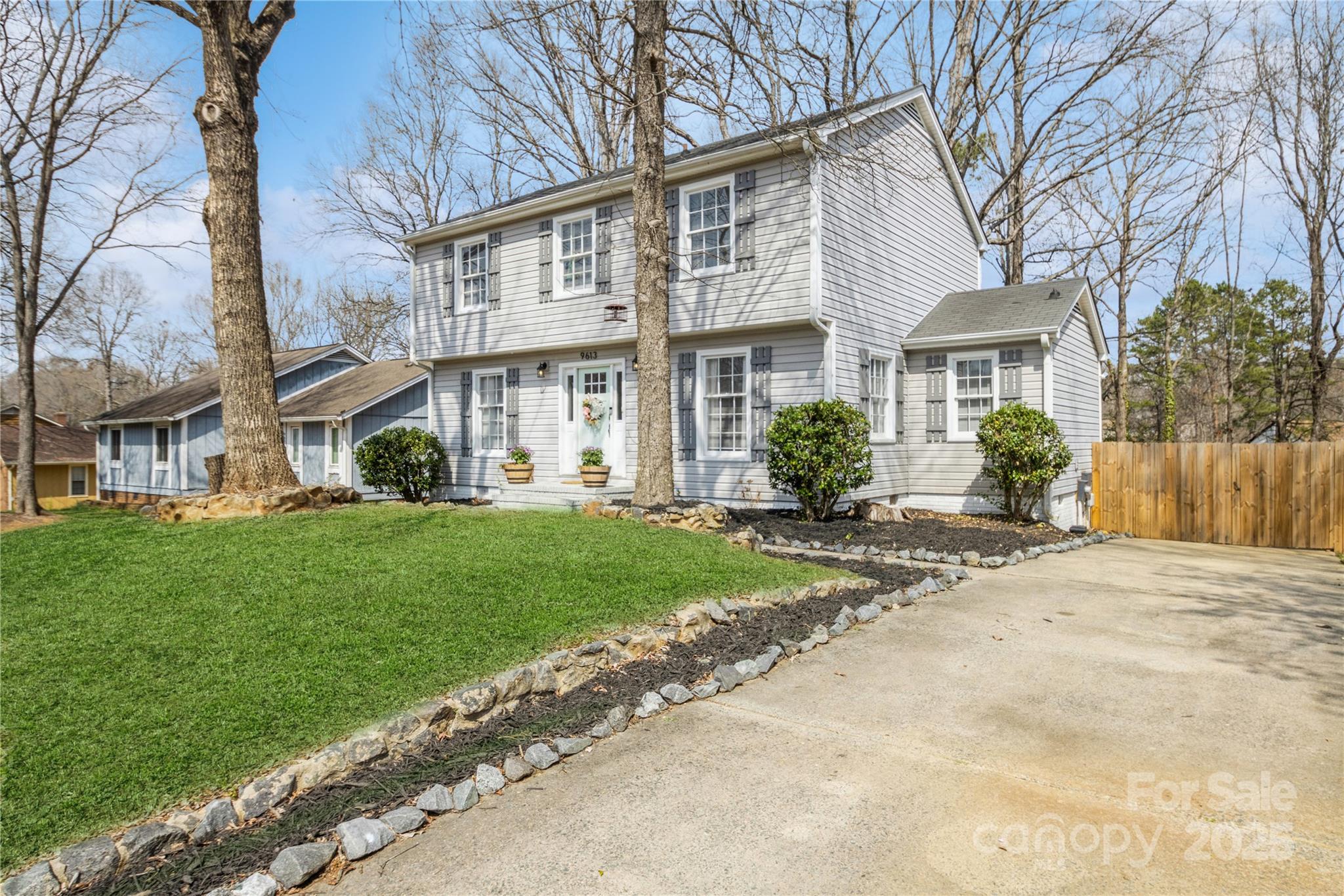 Property image 3 of 9613 Central Drive in Timber Creek, Mint Hill, NC 28227