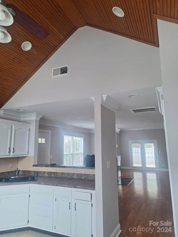 Property image 5 at 8231 Southgate Commons Drive, Charlotte, NC 28277