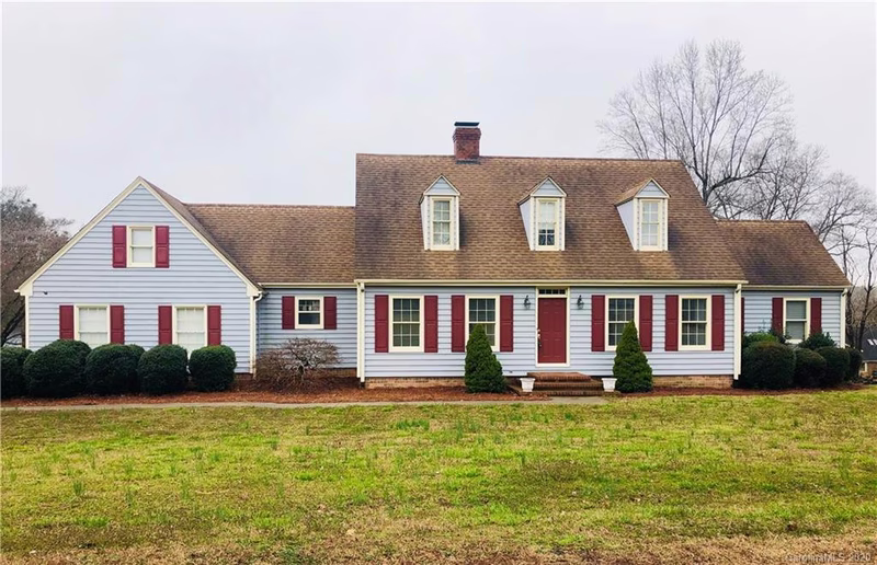 725 Sherwin Lane