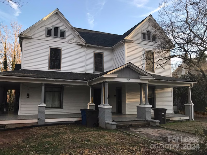 610 Davie Avenue