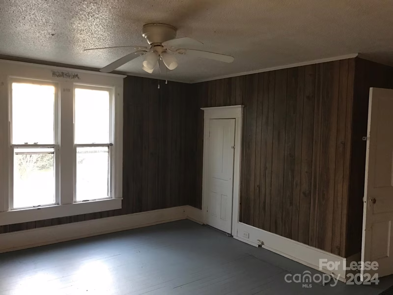 Property image 5 at 610 Davie Avenue, Statesville, NC 28677