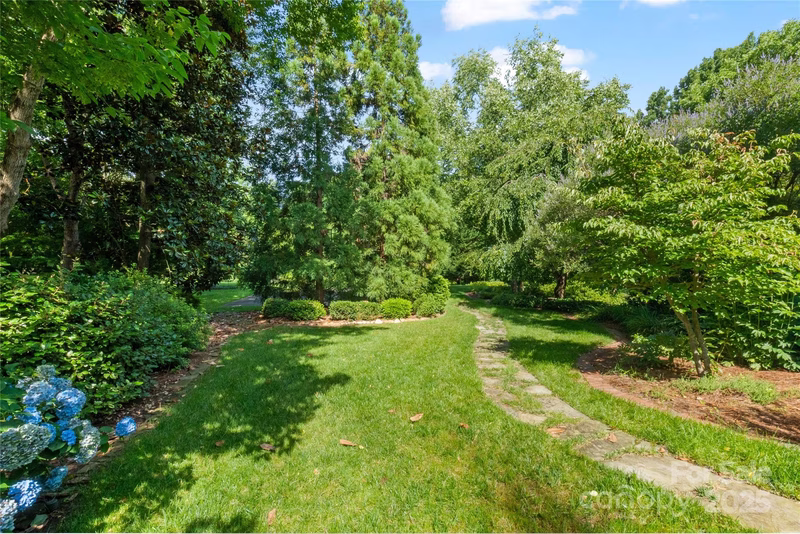 Property image 5 at 8900 Cumbria Court, Huntersville, NC 28078