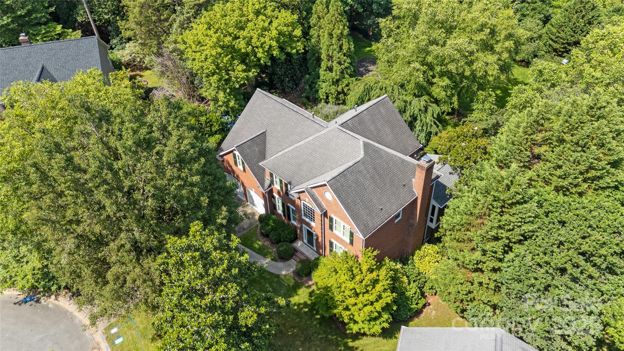 Property image 2 of 8900 Cumbria Court in Wynfield, Huntersville, NC 28078