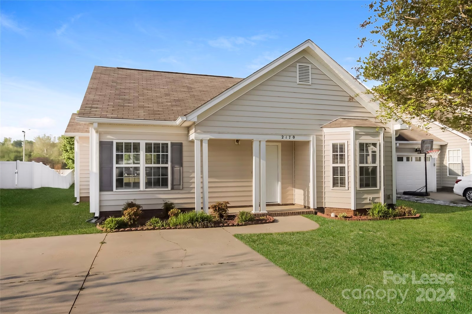 Property image 1 at 2170 Wexford Way, Statesville, NC 28625