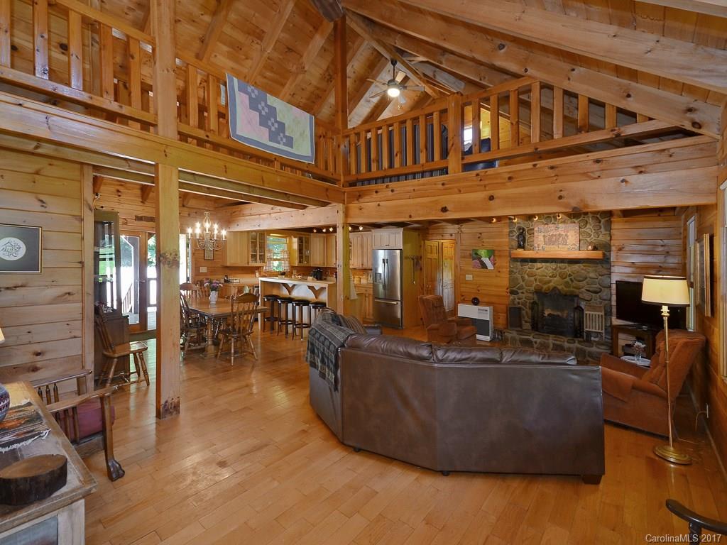 Property image 4 of 250 Reserve Drive in The Reserve, Burnsville, NC 28714