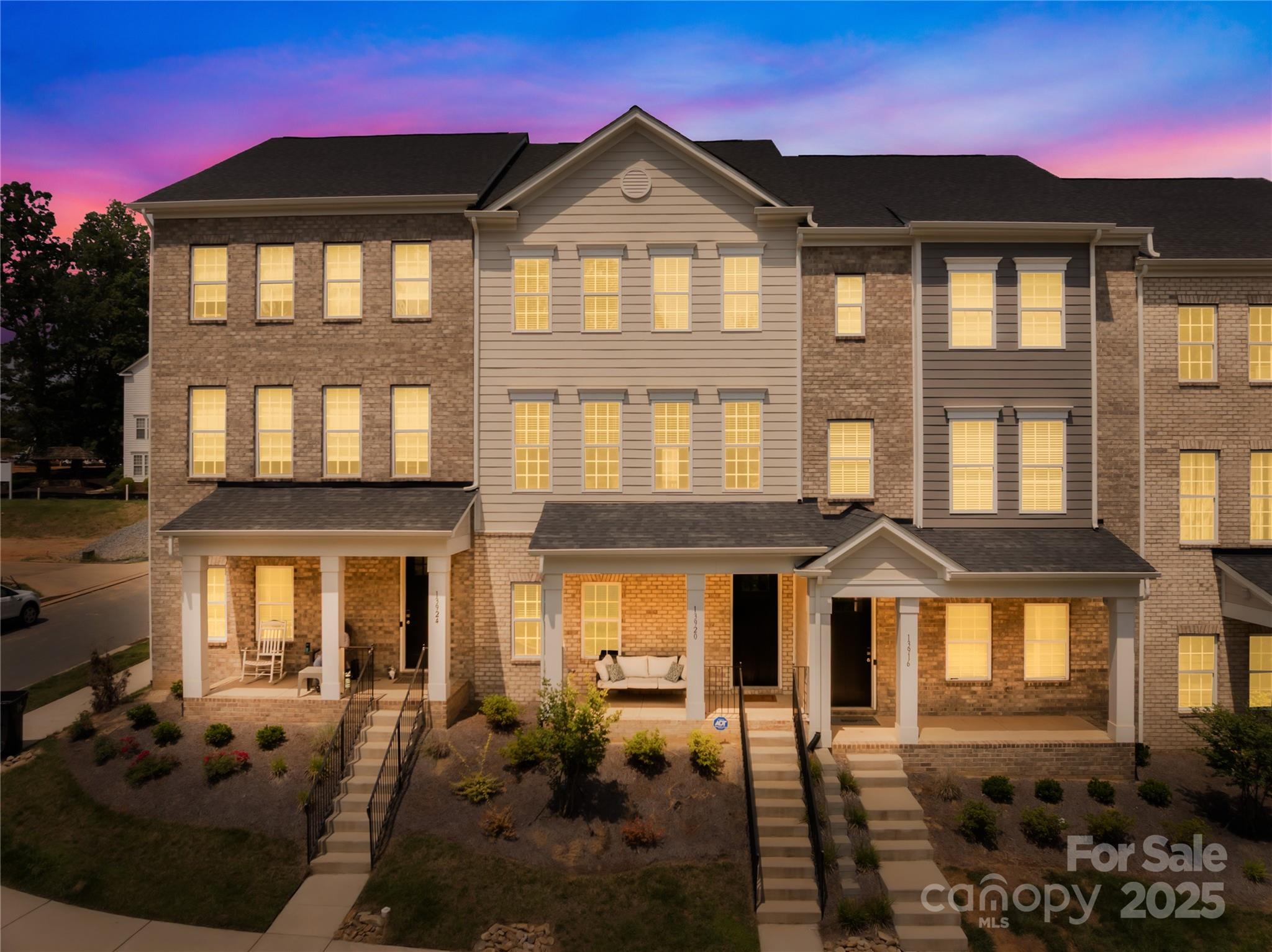 Property image 2 of 13920 Winmau Lane in Vermillion, Huntersville, NC 28078
