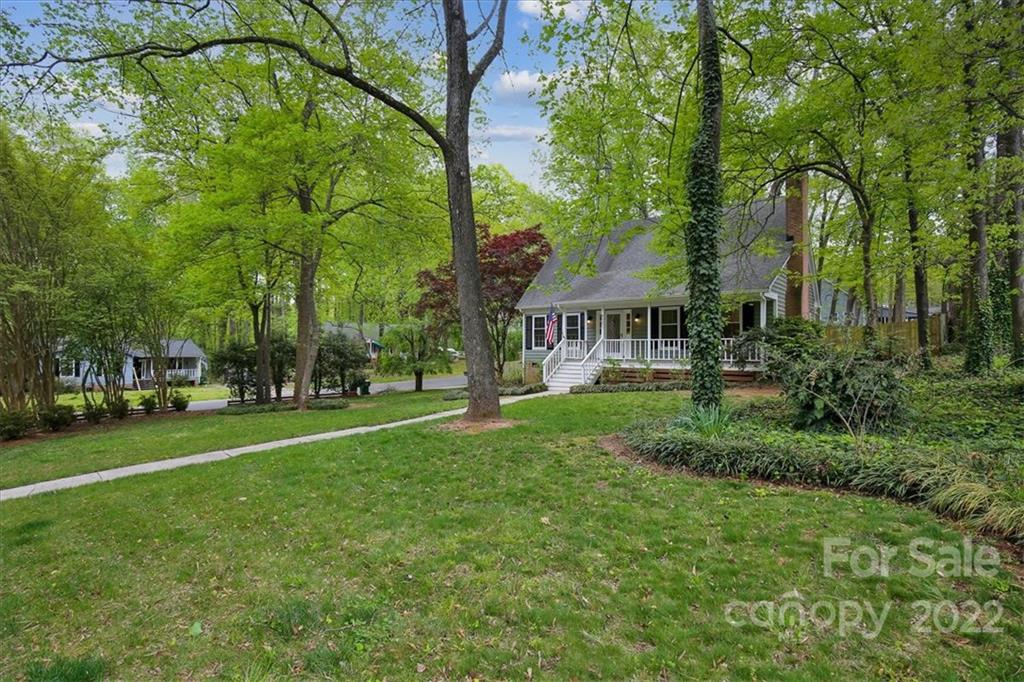 Property image 3 of 6501 Ironkettle Road in Country Roads, Charlotte, NC 28270