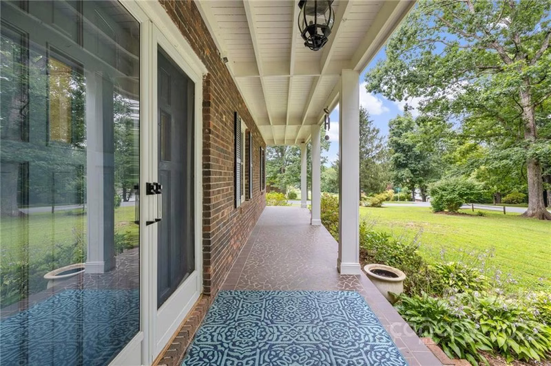 Property image 5 at 2270 Glenheath Drive, Hendersonville, NC 28791