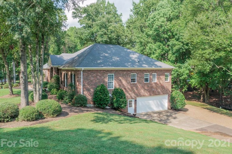 Property image 3 at 169 Morgan Bluff Road, Mooresville, NC 28117