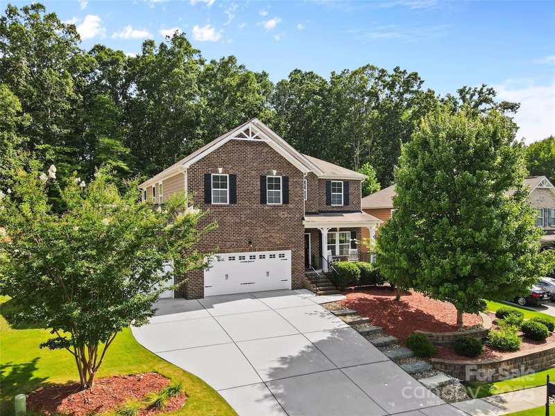 1919 Madeira Circle