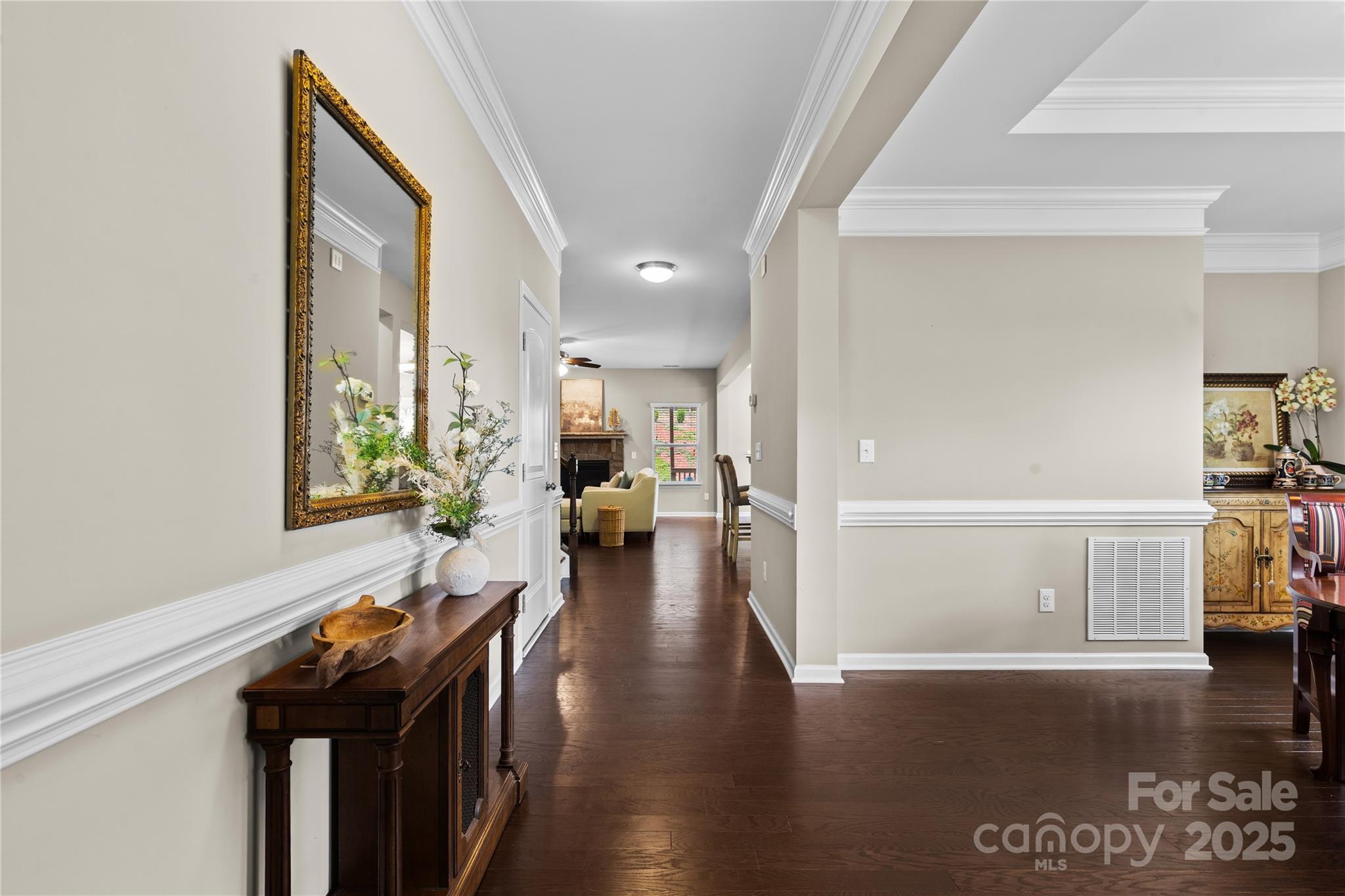 Property image 4 of 1919 Madeira Circle in Tuscany, Waxhaw, NC 28173