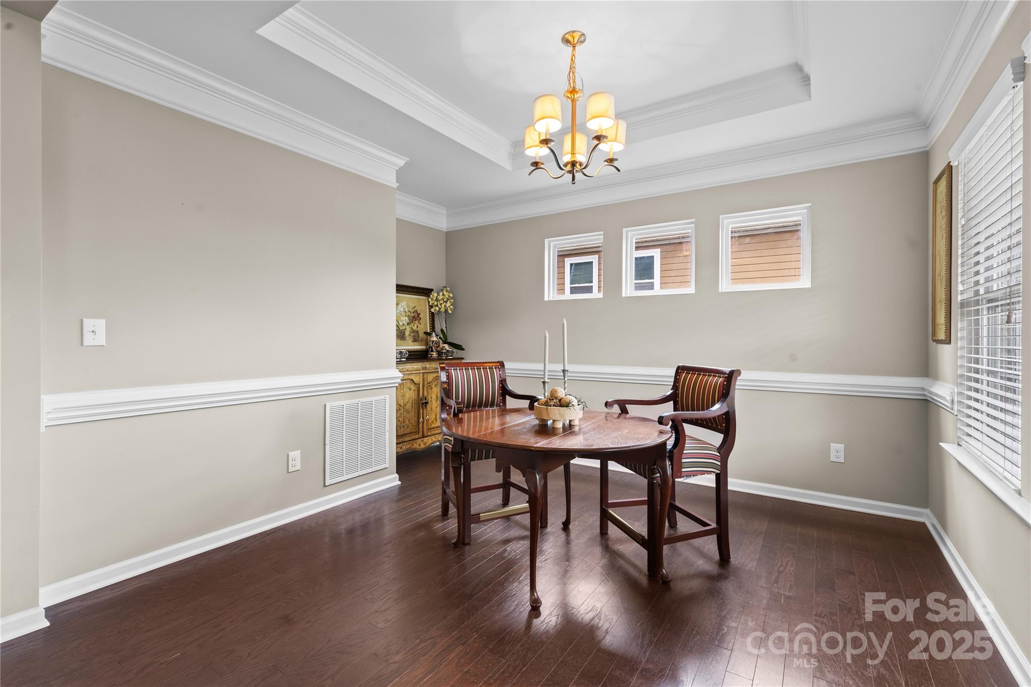 Property image 5 of 1919 Madeira Circle in Tuscany, Waxhaw, NC 28173