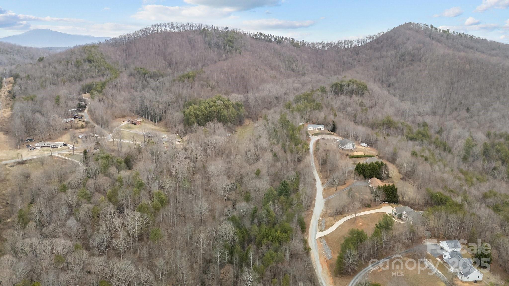 Property image 2 of Lot 107 Glenhaven Drive in Glenhaven, Marion, NC 28752