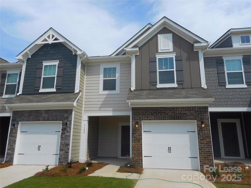 3606 Secrest Landing