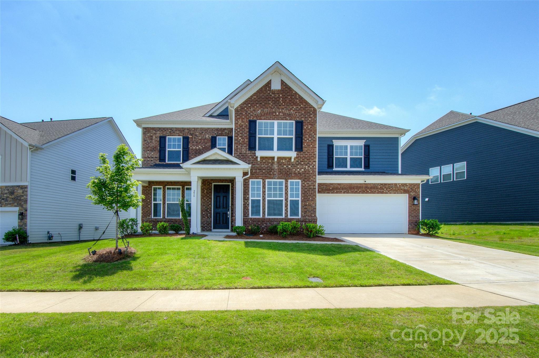 Property image 2 of 256 W Waterlynn Road in Reids Cove, Mooresville, NC 28117
