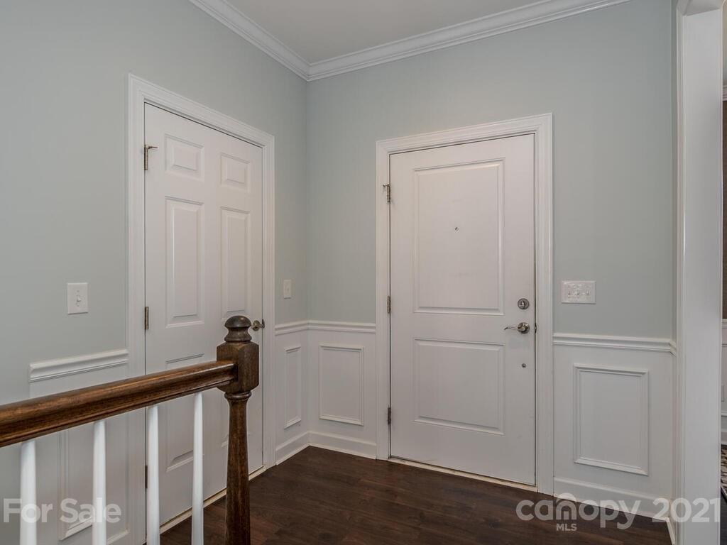 Property image 3 of 1203 Clover Lane in Chestnut Place, Matthews, NC 28104
