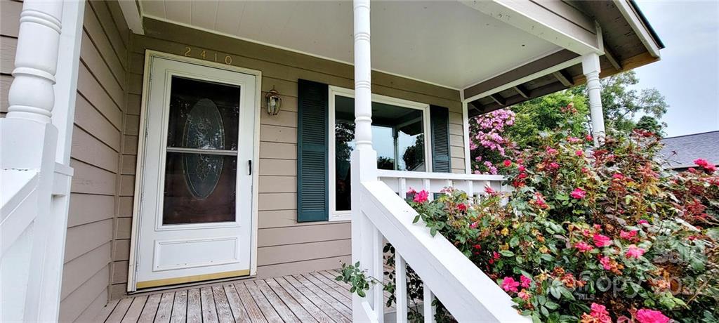 Property image 2 of 2410 S Ridge Avenue in Brookdale, Kannapolis, NC 28083