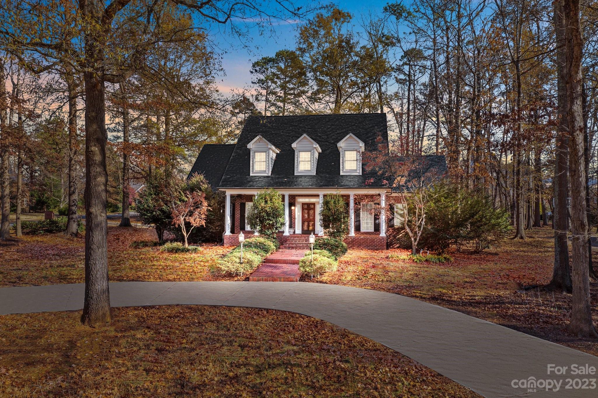 Property image 2 of 122 Sterling Court in Country Club Hills, Salisbury, NC 28144