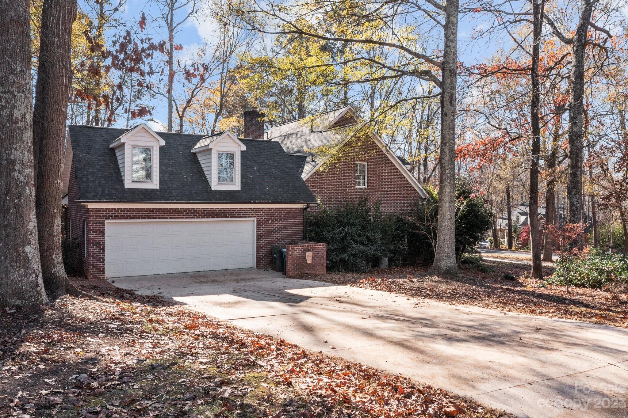 Property image 5 of 122 Sterling Court in Country Club Hills, Salisbury, NC 28144